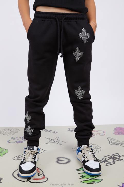 Eleven Paris rue beaumont enfants F6Z2256 vêtements