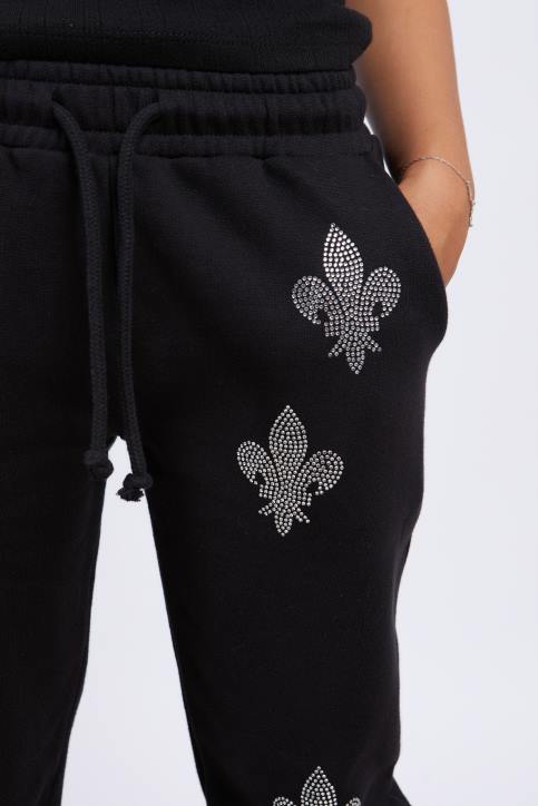 Eleven Paris rue beaumont enfants F6Z2256 vêtements